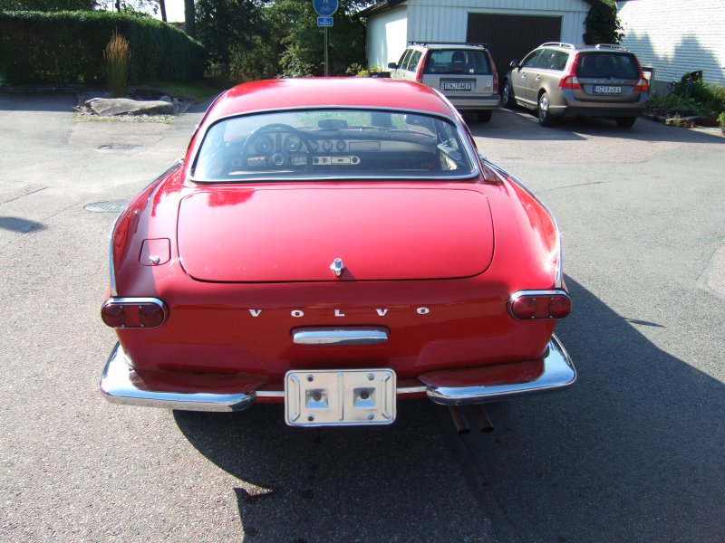Volvo P1800