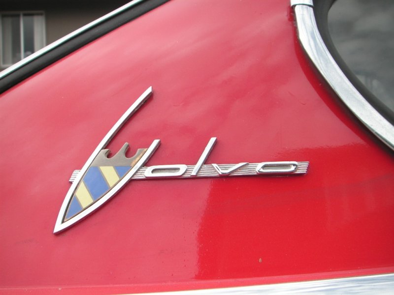 Volvo P1800
