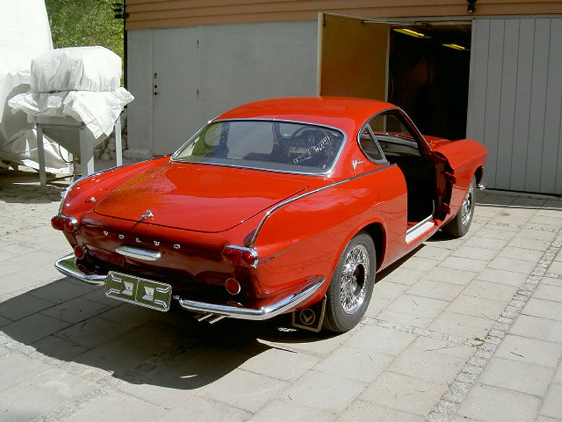 Volvo P1800