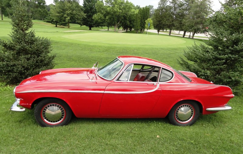 Volvo P1800