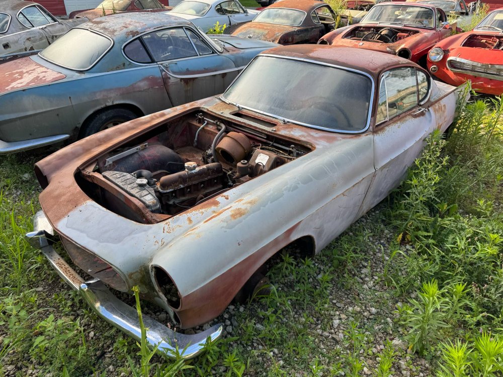 Volvo P1800