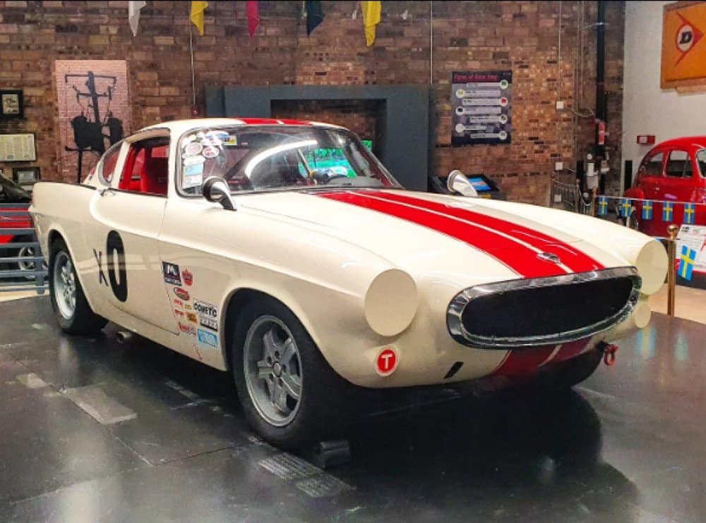 Volvo P1800