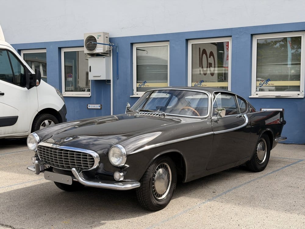 Volvo p1800